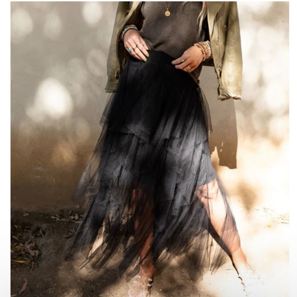 Three Bird Nest Black Layered Tulle Ballerina Skirt - Picture 4 of 9